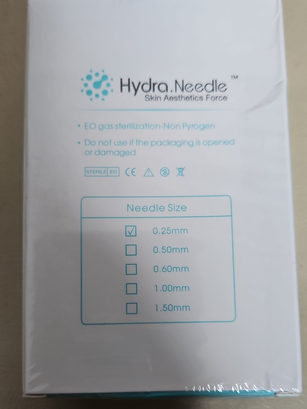 Hydra Needle 20 micro-infusion stamp W/ 7 Glamory Hyaluronic Acid Face Serum - Picture 6 of 6